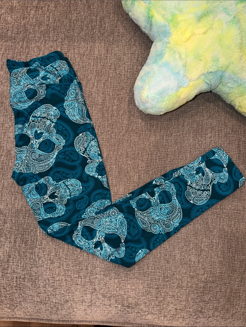 Lularoe Skull Leggings